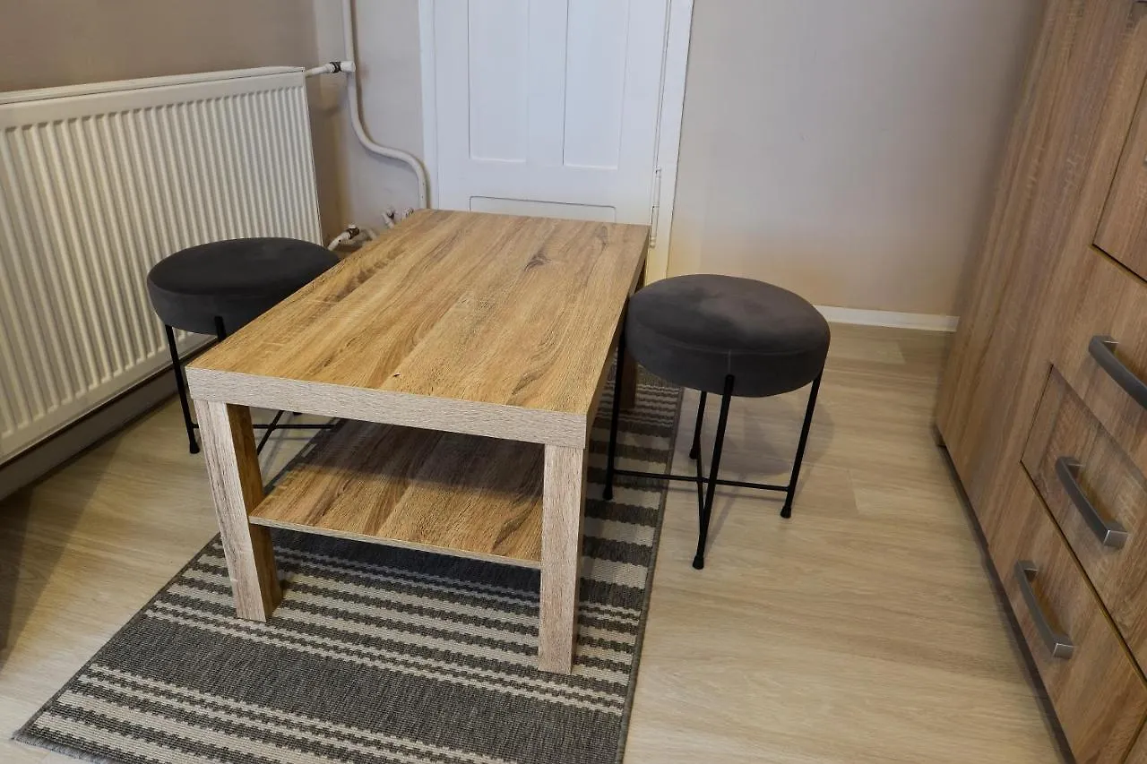 Demetrovics Udvarhaz Eger Apartment