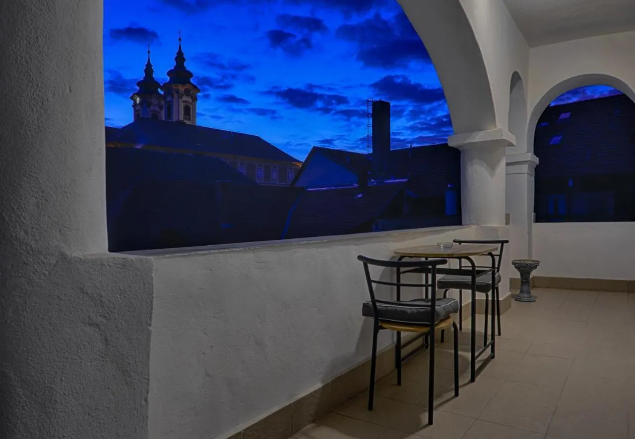 Apartment Demetrovics Udvarhaz Eger